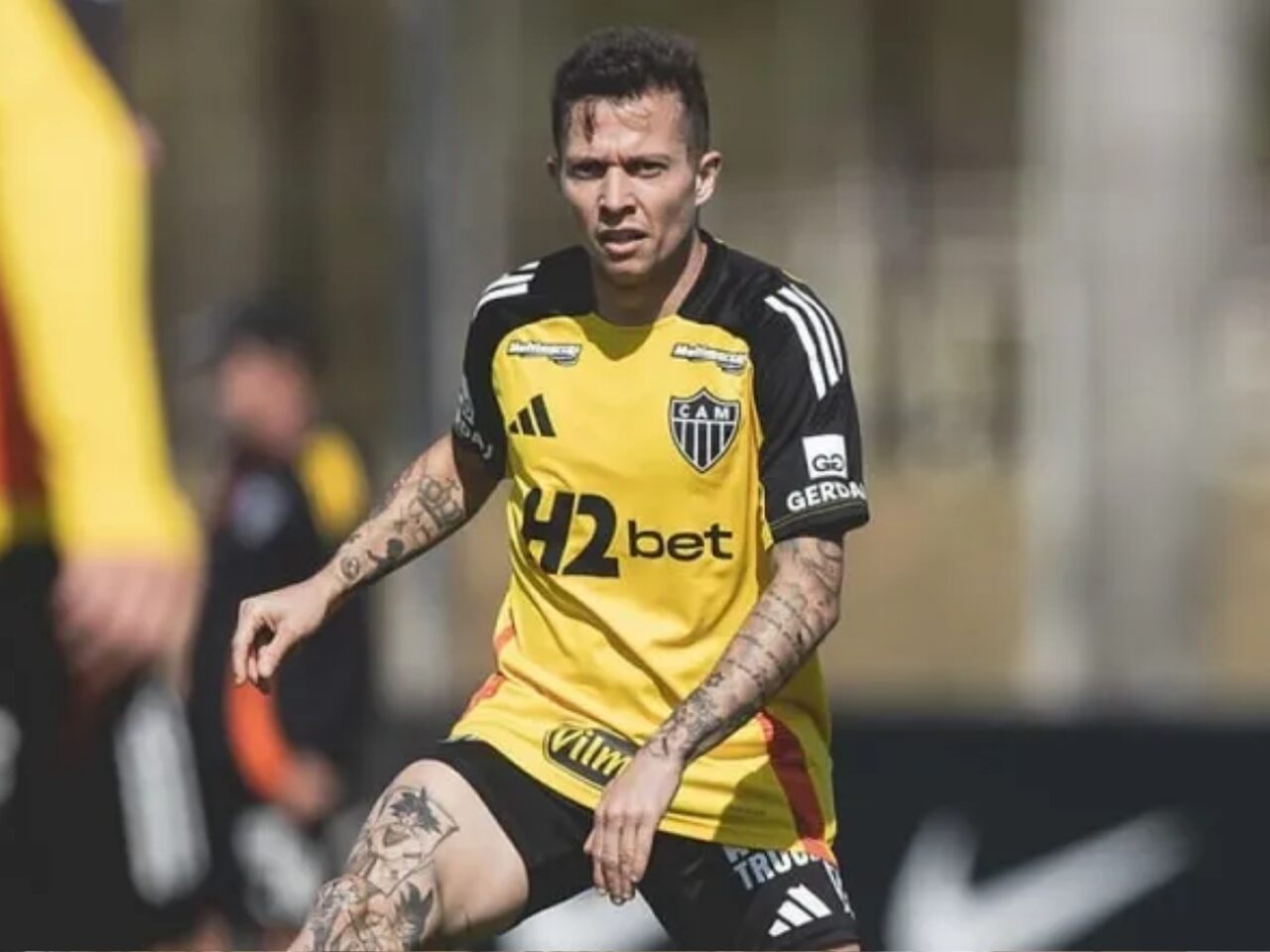 Atlético-MG: Bernard passa por cirurgia de emergência