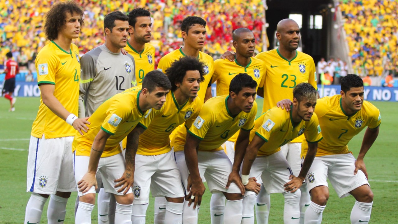 Clube europeu surpreende ao anunciar craque brasileiro fora da temporada