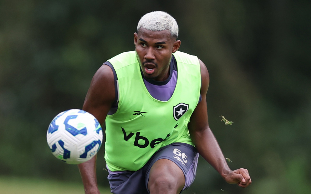 Cuiabano deixa o Botafogo