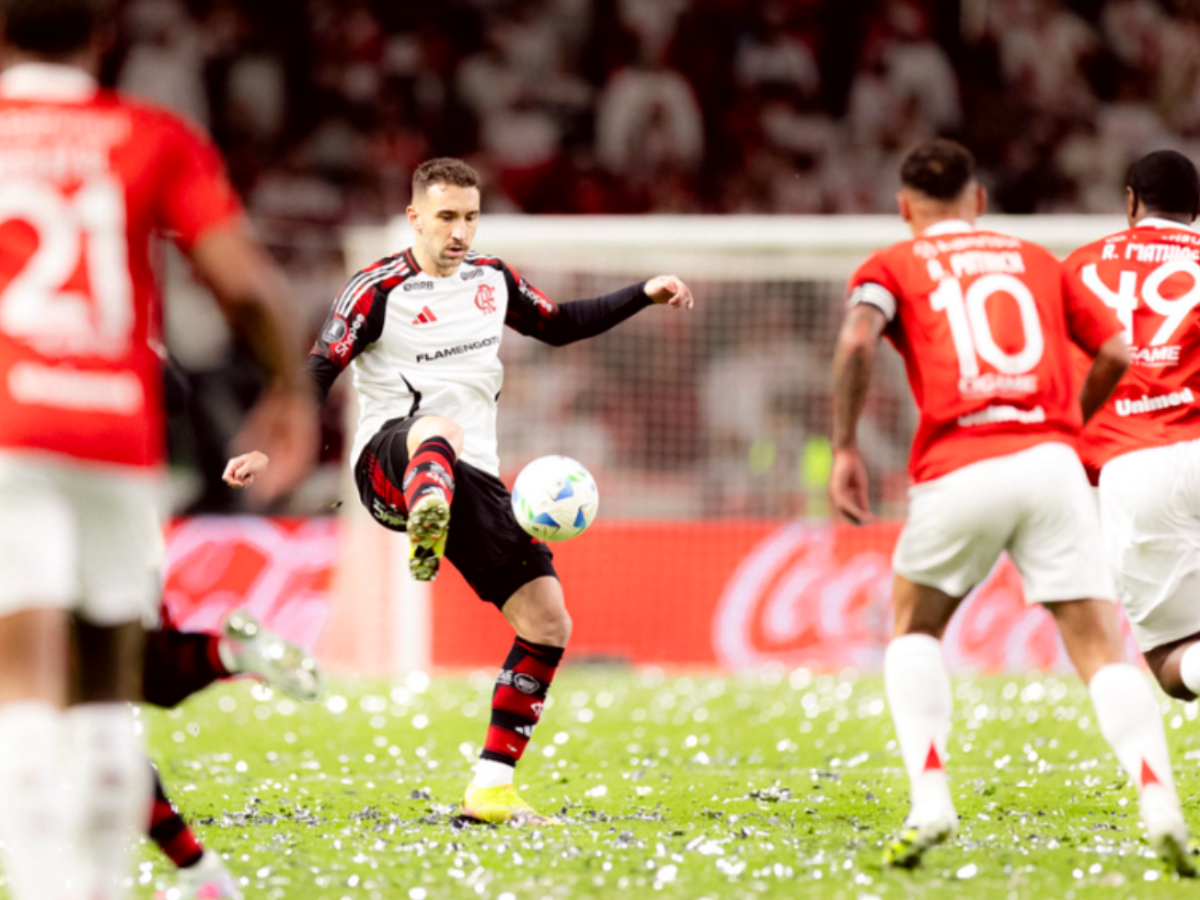 Internacional comete gafe inacreditável contra o Flamengo