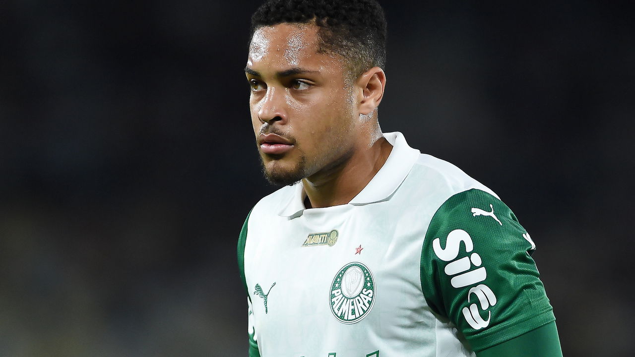 Jogadores brasileiros deixaram a Europa e retornaram para clube nacional