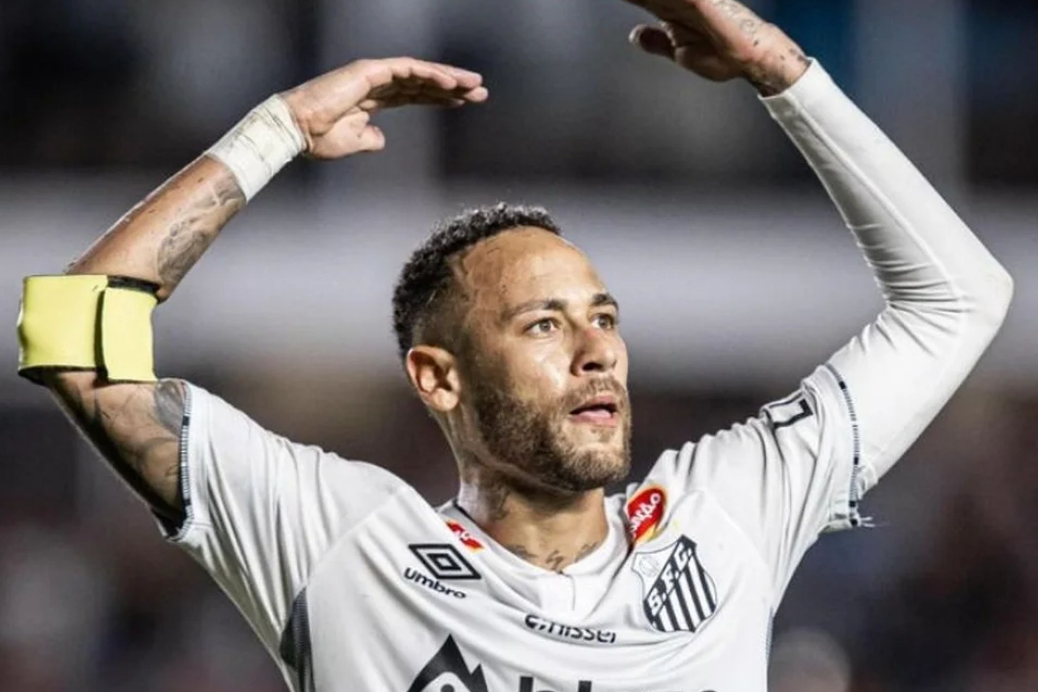 Santos pode ter estreia de técnico e volta de Neymar contra o Flu