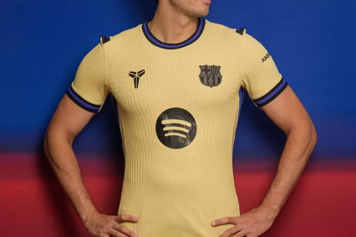 Site avalia uniformes e põe camisa de clube carioca entre as mais bonitas do mundo