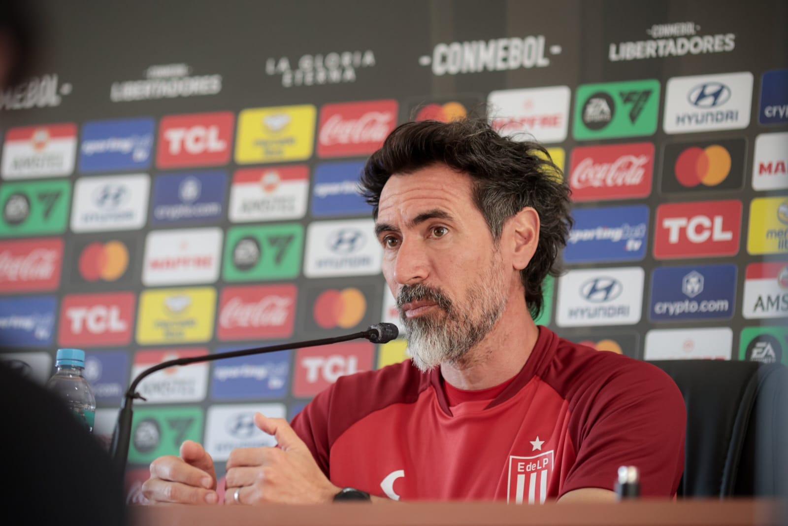 Estudiantes perde dois titulares para enfrentar o Flamengo na Libertadores