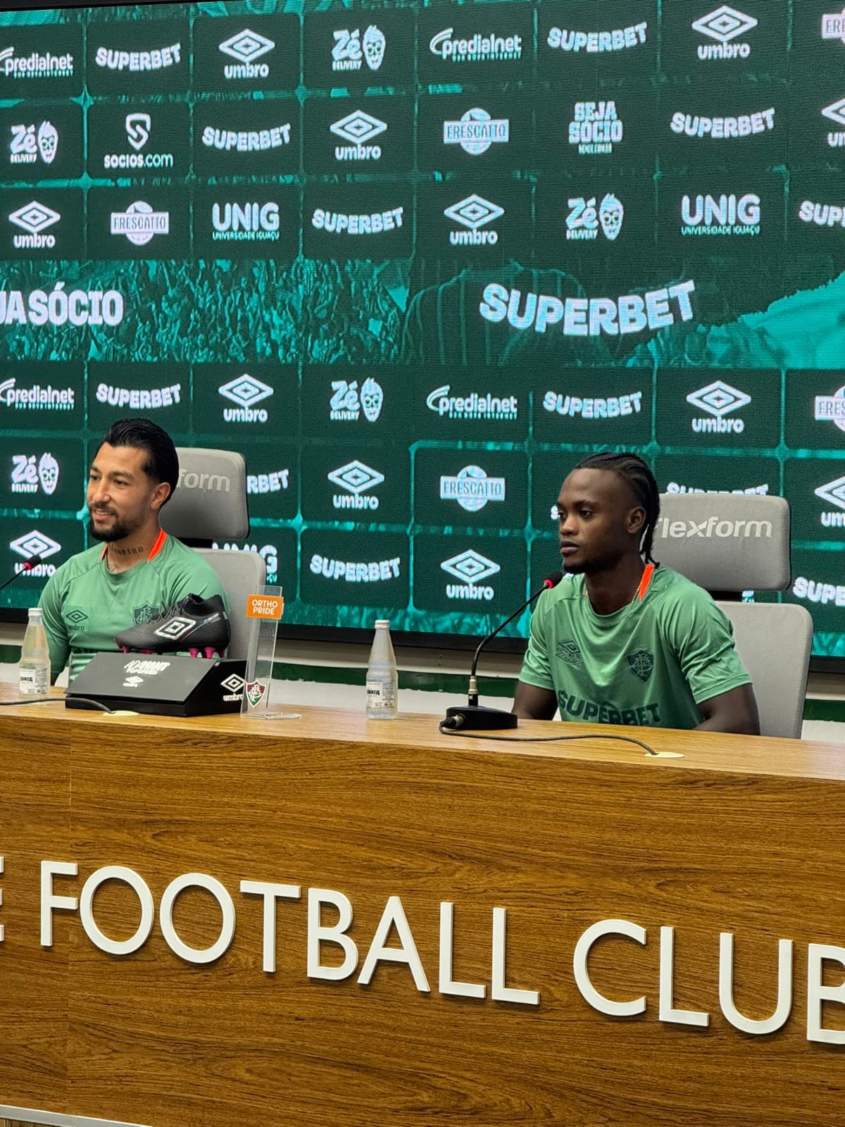 Fluminense fecha janela com cinco reforços e torcida protesta nas redes
