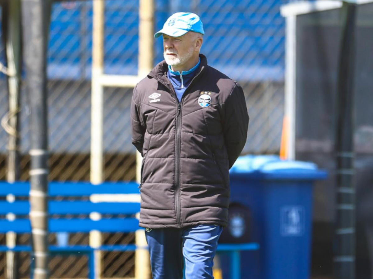 Grêmio enfrenta surto de lesões e tem 13 jogadores fora; veja nomes
