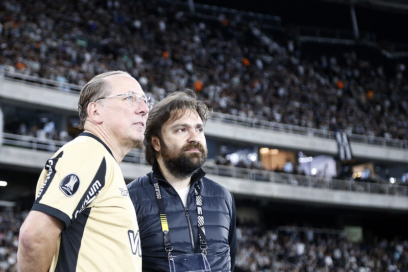 ‘Tenho lista de 20 coisas que fiz errado’, admite John Textor