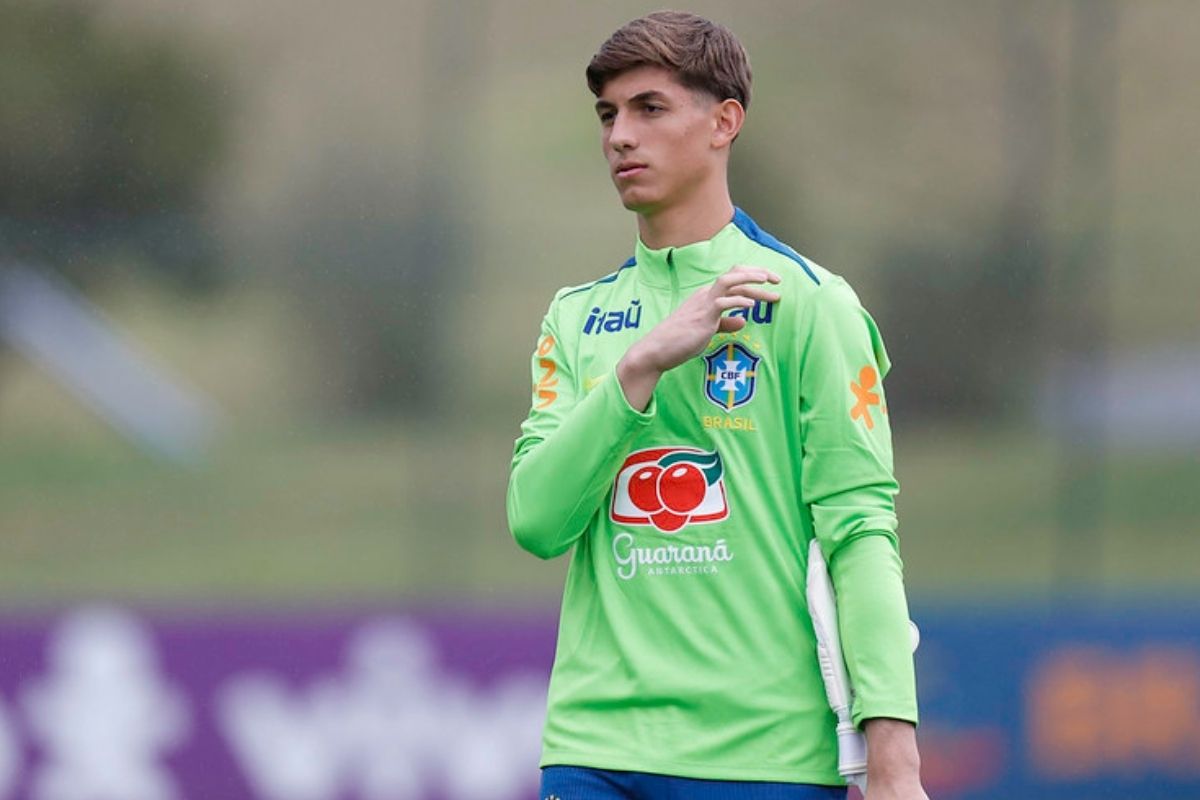Léo Nannetti, do Flamengo, é chamado pela Seleção Brasileira