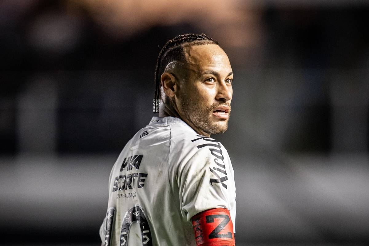 Neymar faz nova tatuagem e imagem impressiona nas redes; veja