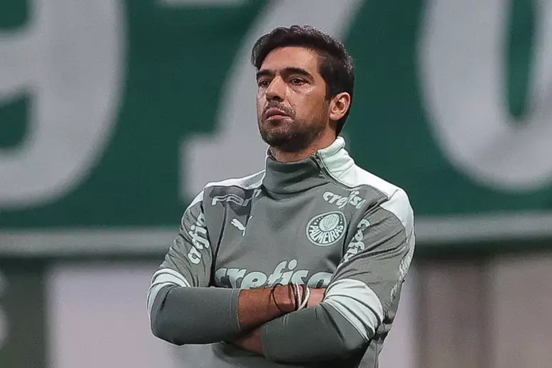 Palmeiras se irrita com Rogério Ceni, após fala direcionada a Abel Ferreira