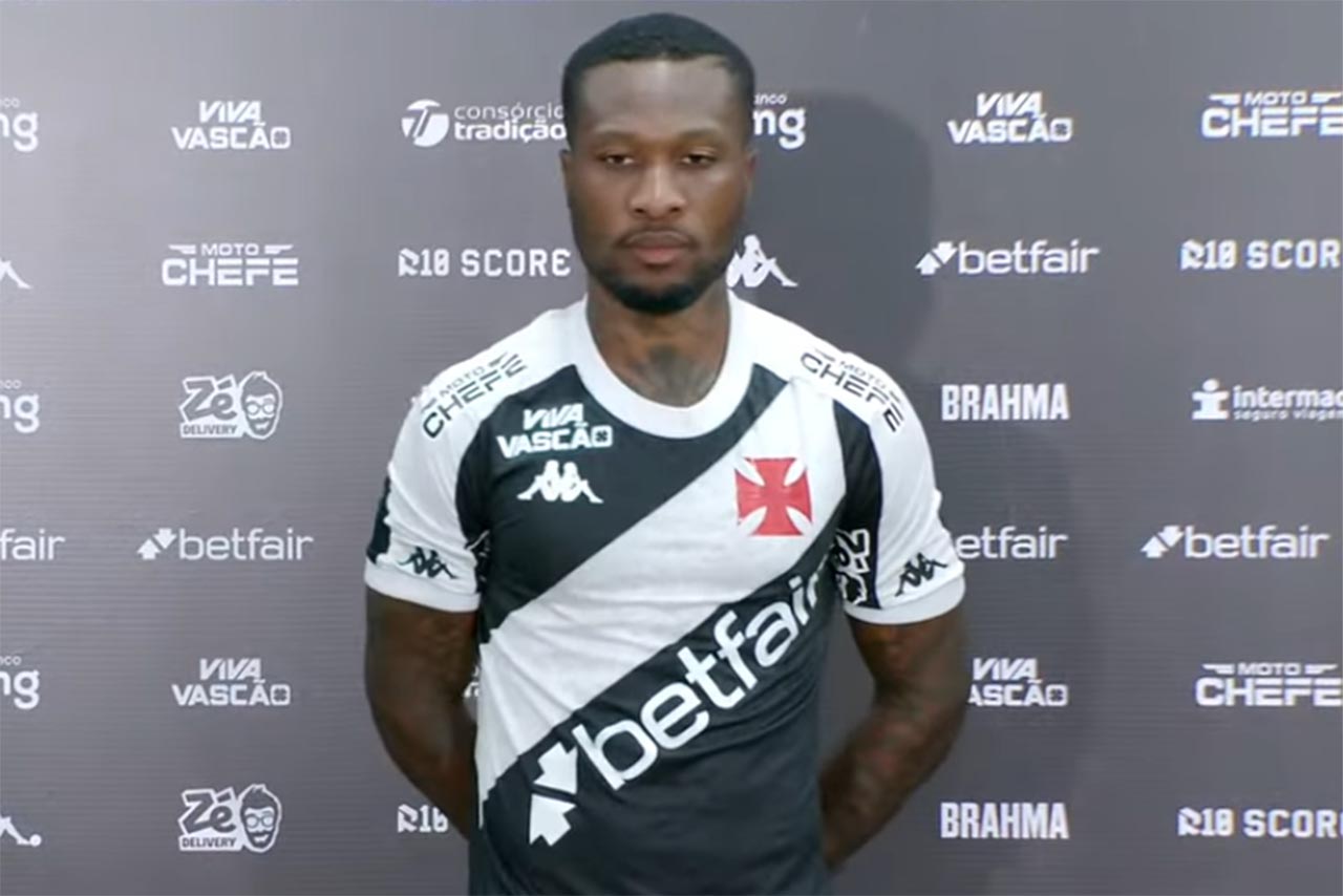Sem marcar nenhum gol, angolano Loide Augusto deixa o Vasco