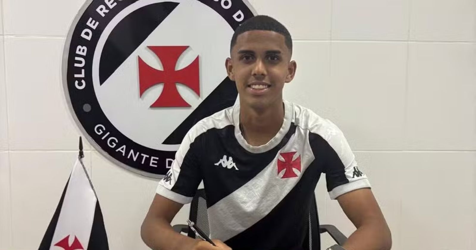 Léo Araújo