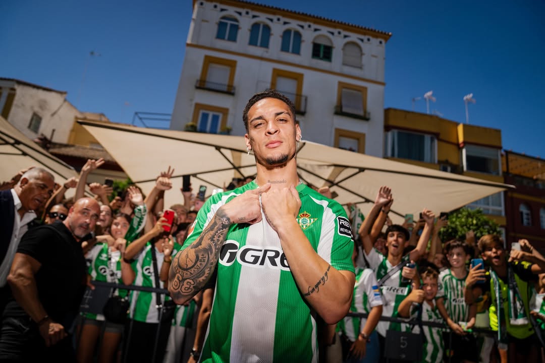 Antony revela que recebeu proposta para jogar em gigante brasileiro