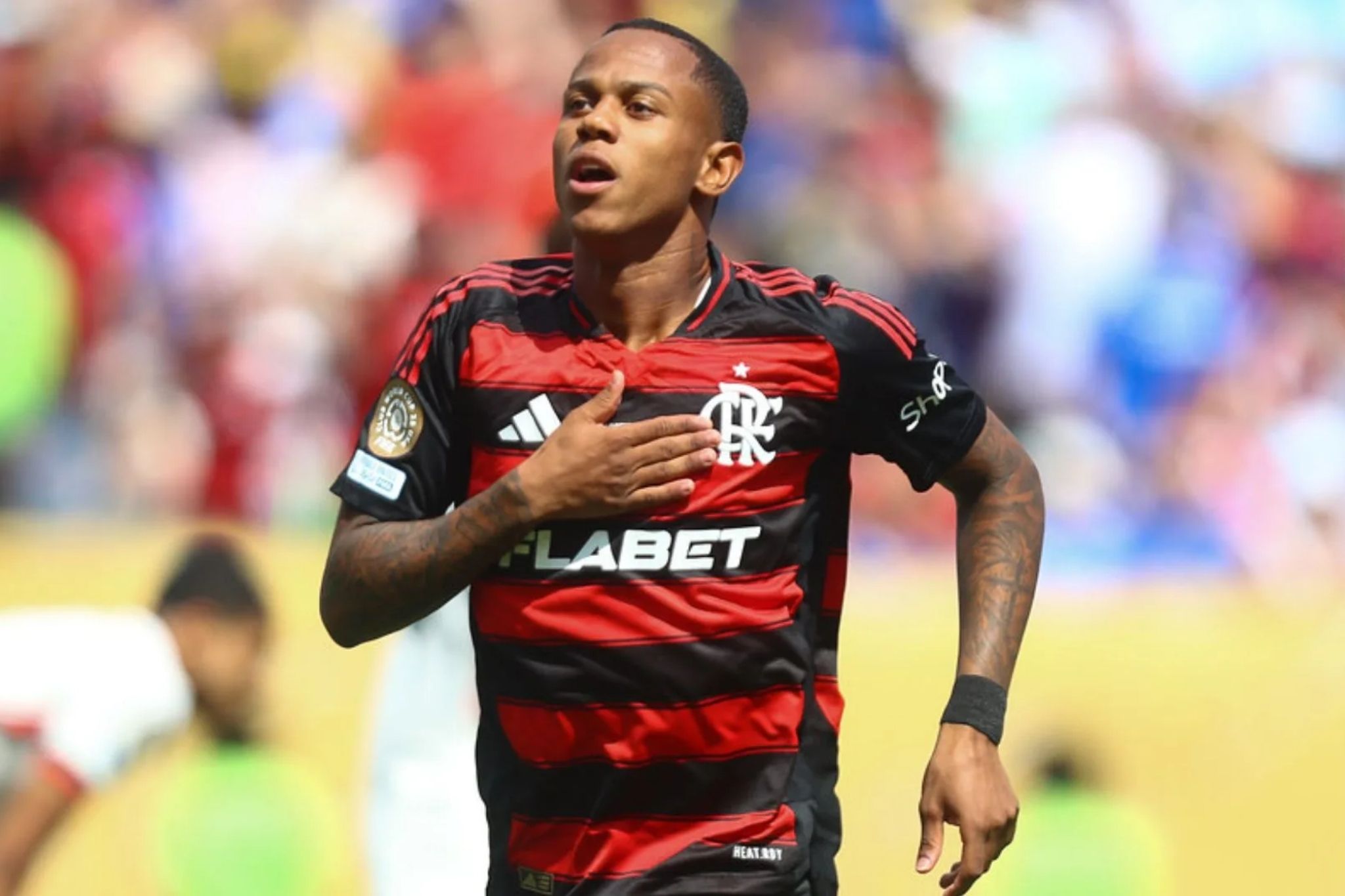 Após expulsão, Wallace Yan inicia trabalho mental com coach