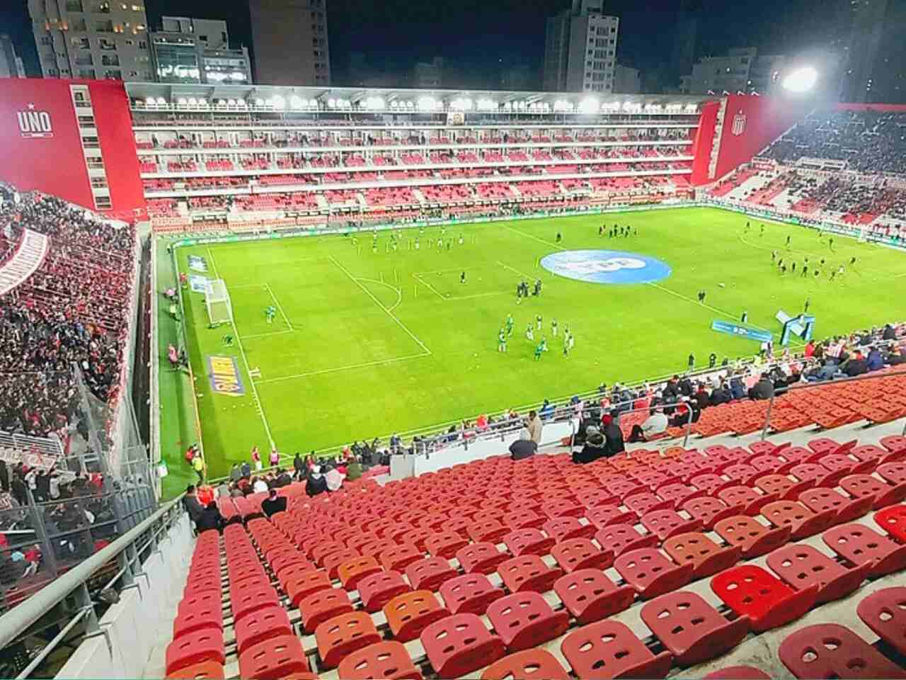Com multa de mais de R$ 300 milhões, joia da base do Grêmio pode estar de saída para Europa