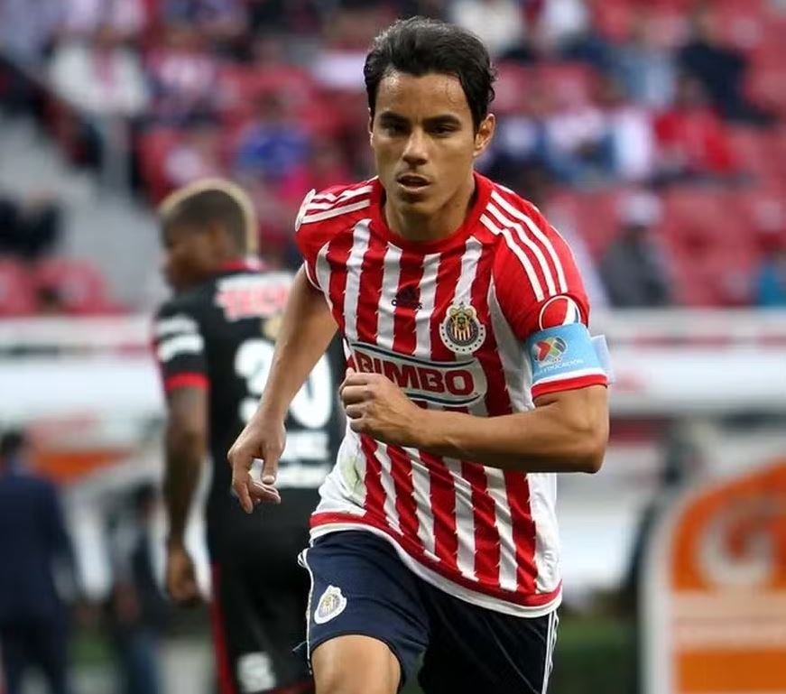 Ex-ídolo da seleção mexicana é preso acusado de abuso sexual infantil