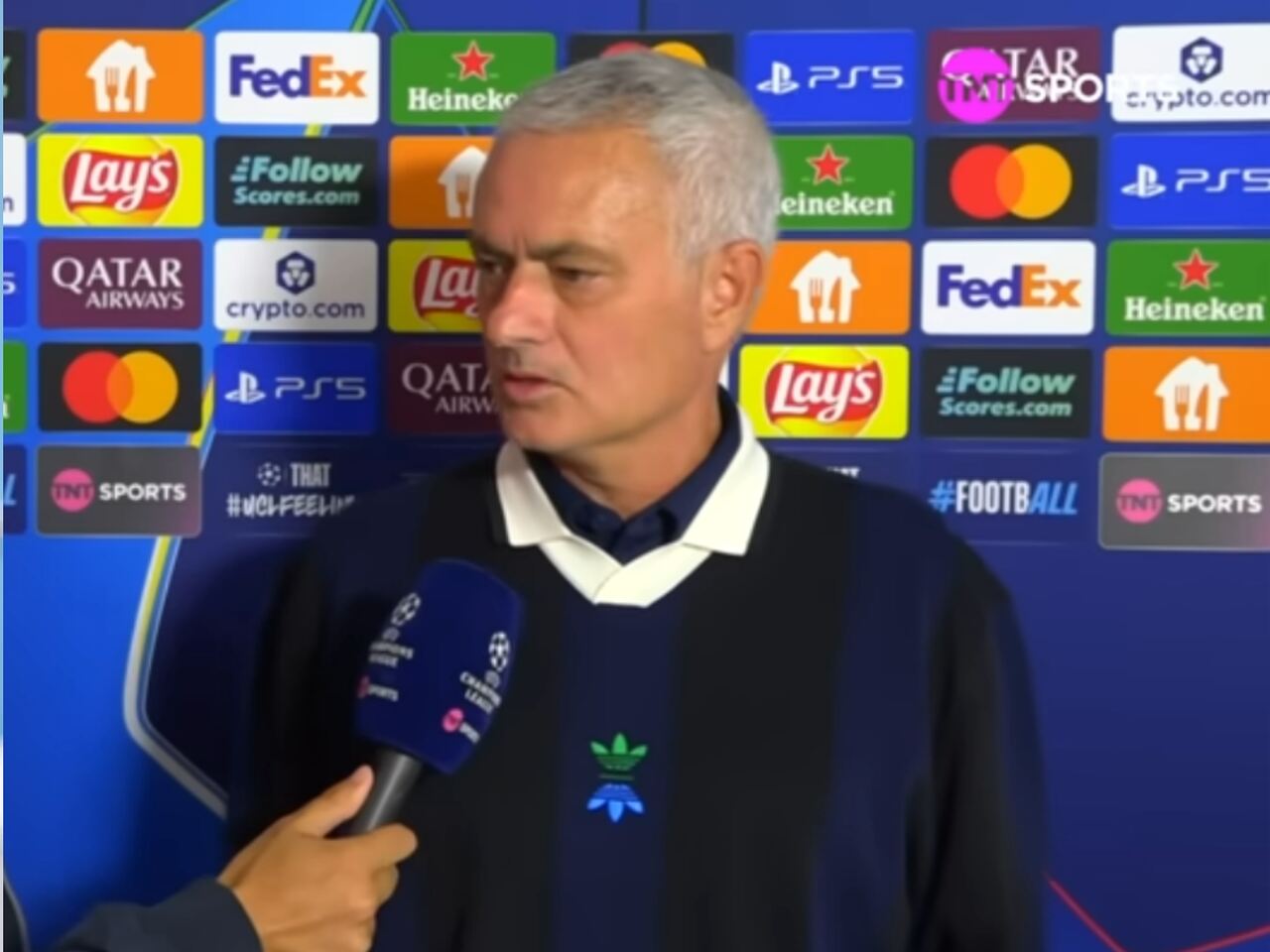 José Mourinho, do Benfica, faz duras críticas a ex-Palmeiras