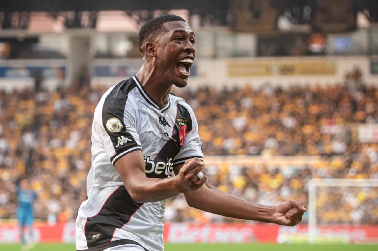 Rayan se aproxima do Tottenham após disputa com gigantes europeus, diz jornalista