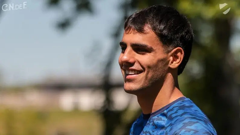 Botafogo avança por Lucas Villalba e disputa com clube mexicano