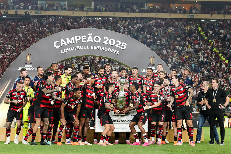 Campeão da Libertadores se despede do Flamengo: 'ciclo encerrado'