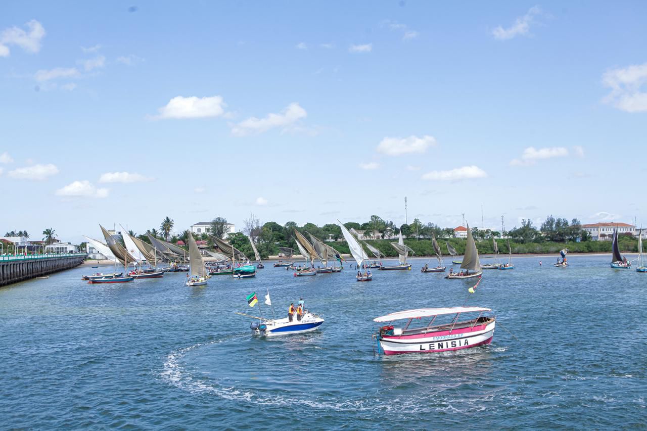Inhambane vive momento épico com competição de barco à vela