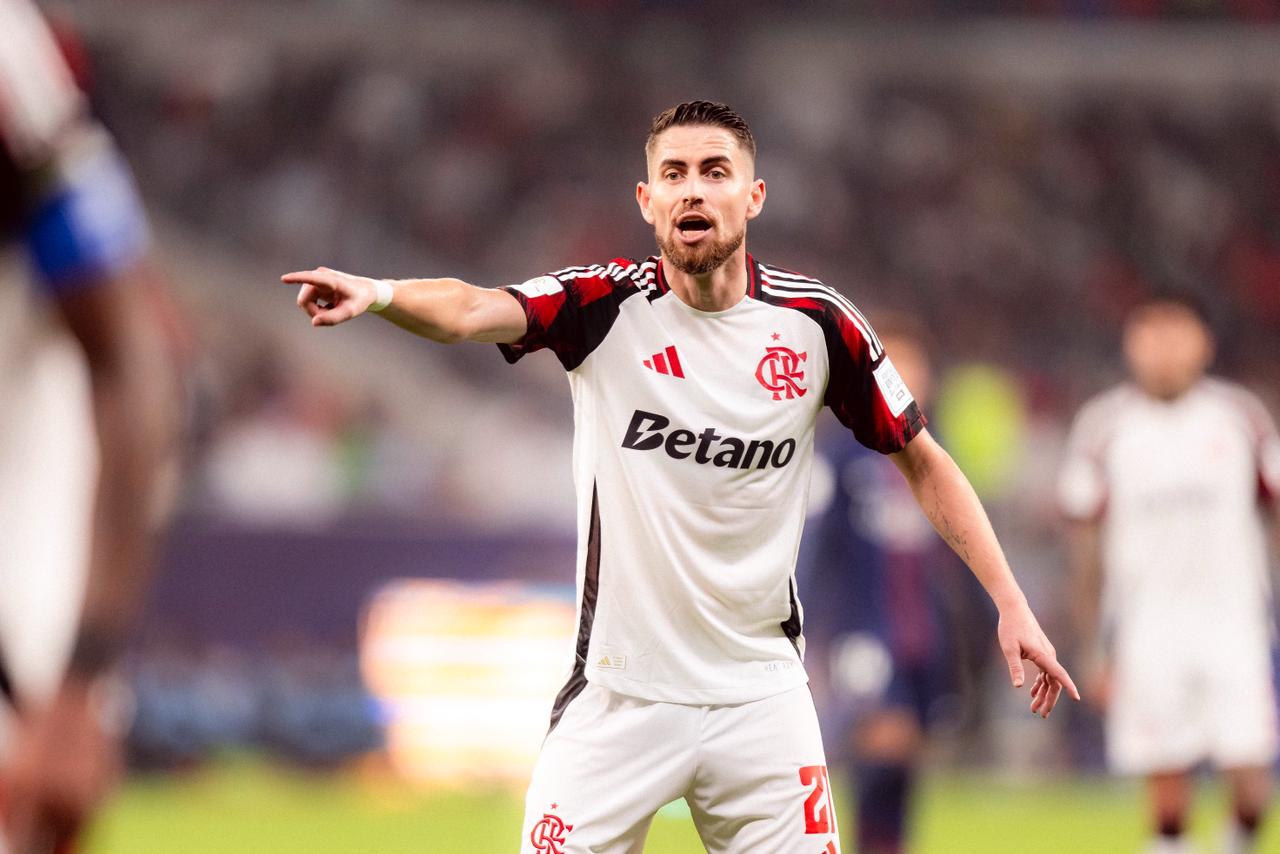Não deu! Flamengo é valente, mas perde nos pênaltis para o PSG