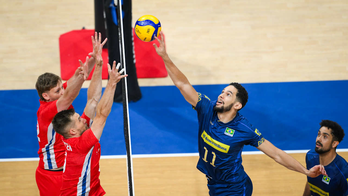 Seleção masculina de vôlei termina 2025 no pódio do ranking mundial