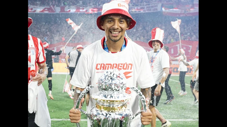 Botafogo encaminha contratação do Cristian Medina