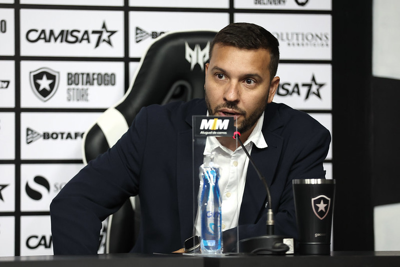 Botafogo sabia do transfer ban desde outubro: 'não é uma situação tão simples. Trabalho incansável' afirma dirigente.