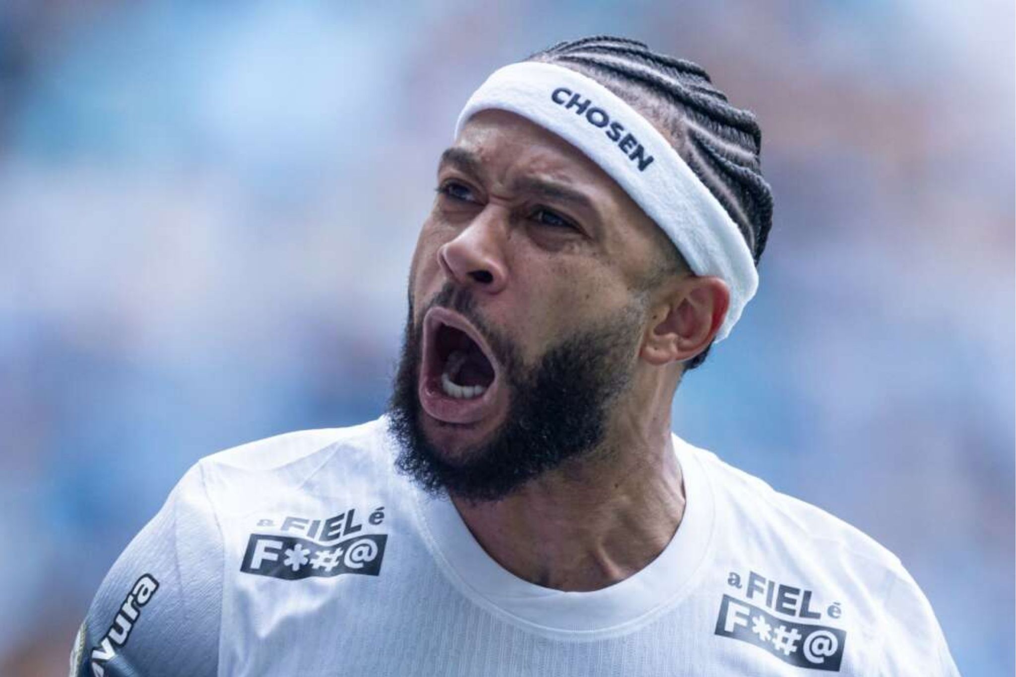 Corinthians renegocia dívida com Memphis e trava renovação