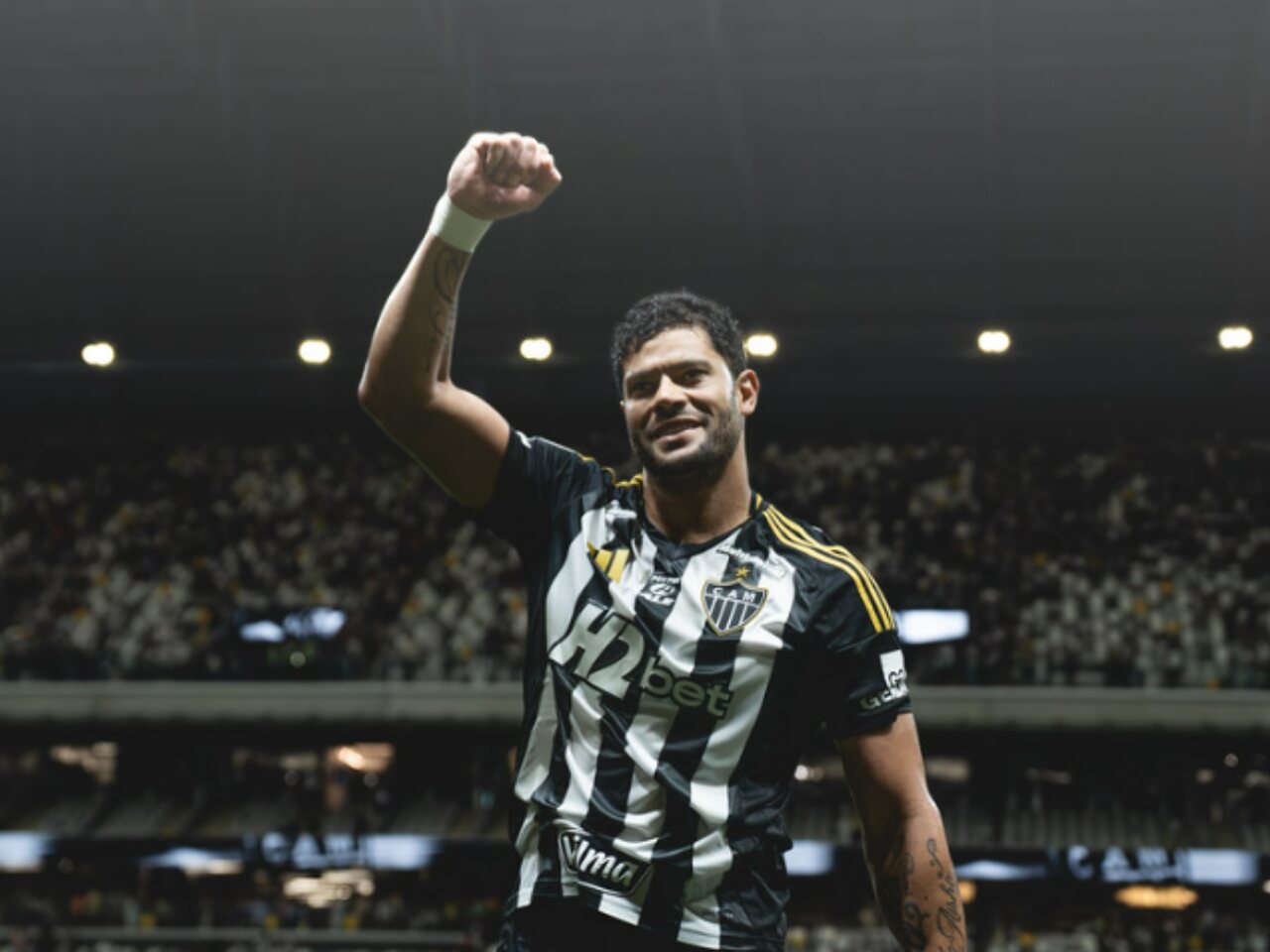 Hulk desabafa e nega ter pedido rescisão ao Atlético-MG: "Vou cumprir meu contrato"