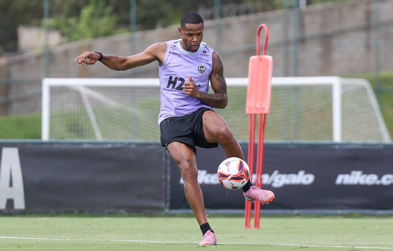 Júnior Santos é liberado pelo Atlético-MG e fica disponível para estreia na temporada