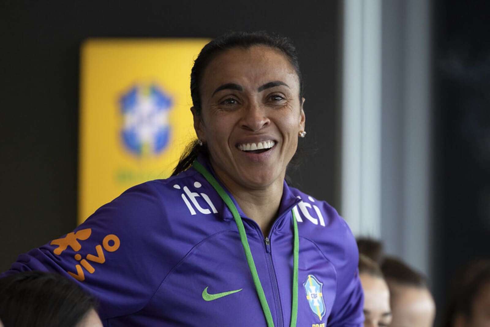 Marta celebra casamento em cerimônia intimista na Flórida