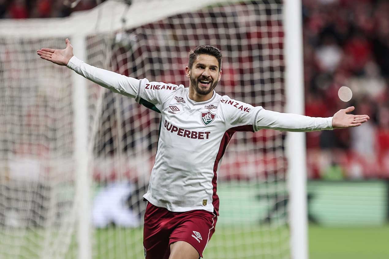 Mesmo em jejum de gols, Everaldo segue como camisa 9 do Fluminense; veja há quantos dias