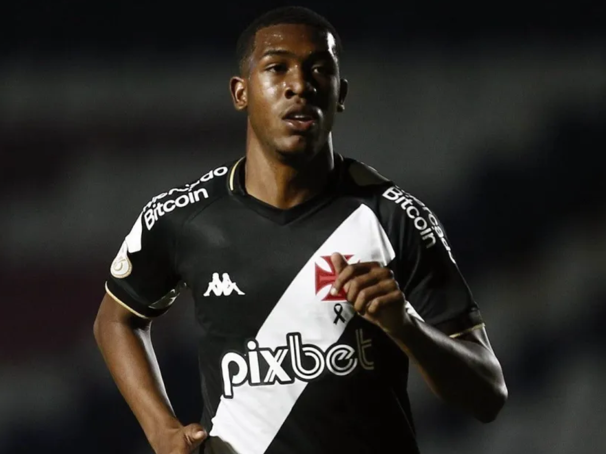 Negociação travada! divisão dos direitos dificulta venda de Rayan ao Bournemouth
