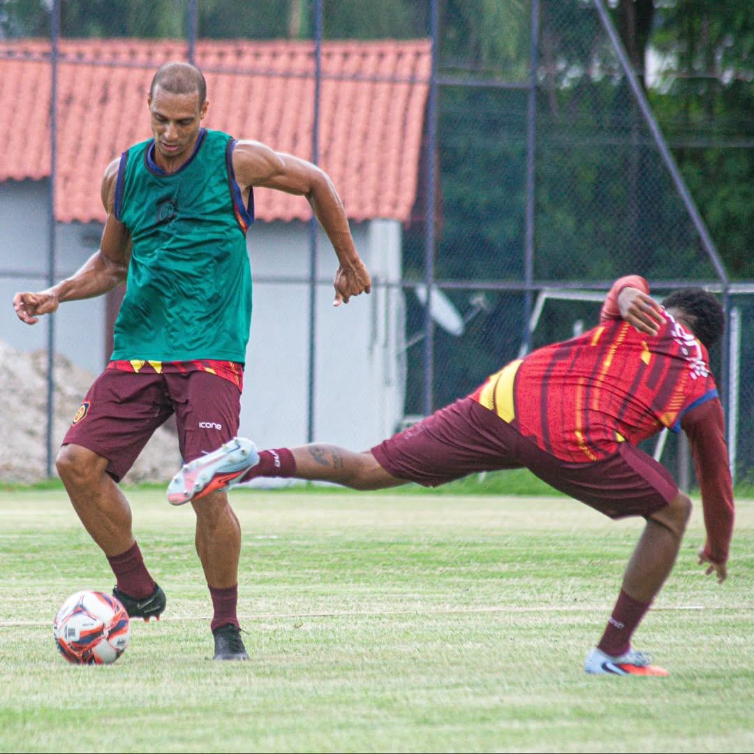 Veja a provável escalação do Madureira contra o Fluminense