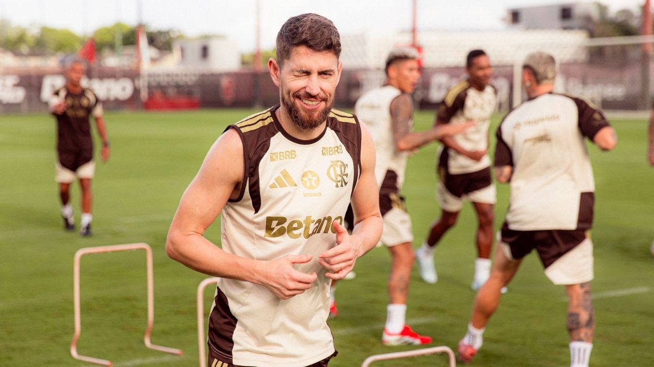 Jorginho vai a campo no Ninho, mas ainda é dúvida para a Recopa