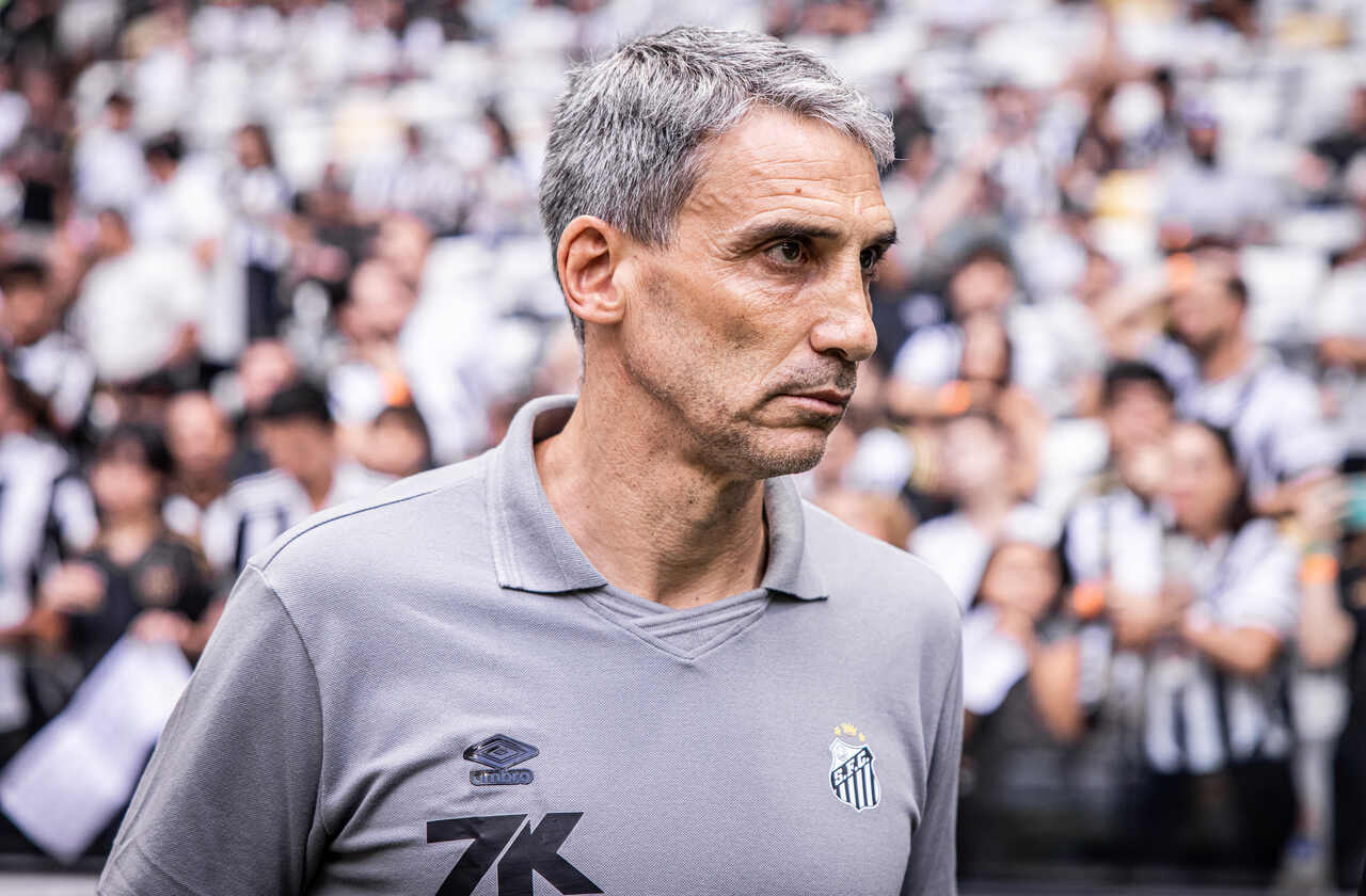 Santos x Vasco reacende trauma do 6 a 0 e coloca Vojvoda na corda bamba