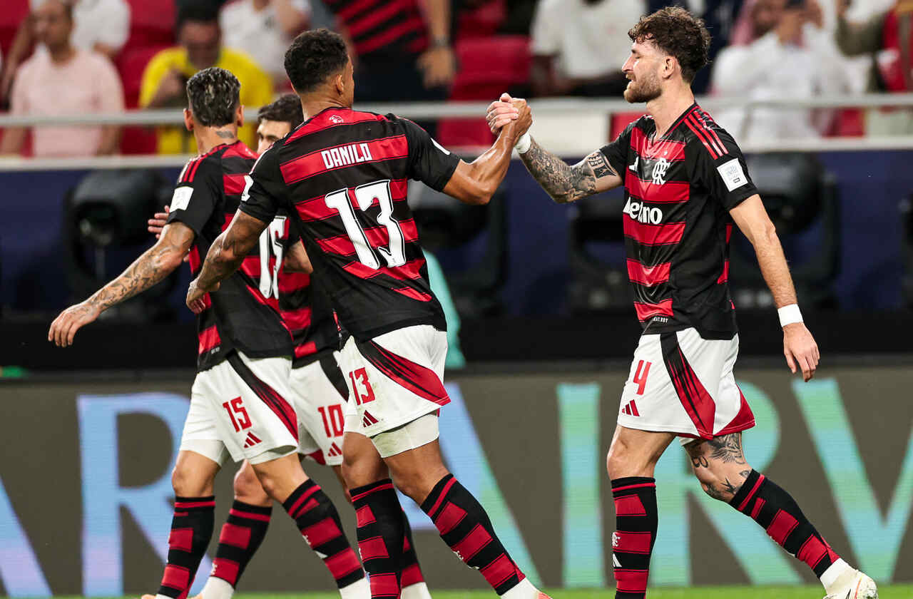 Ancelotti confirma zagueiro do Flamengo na Copa do Mundo