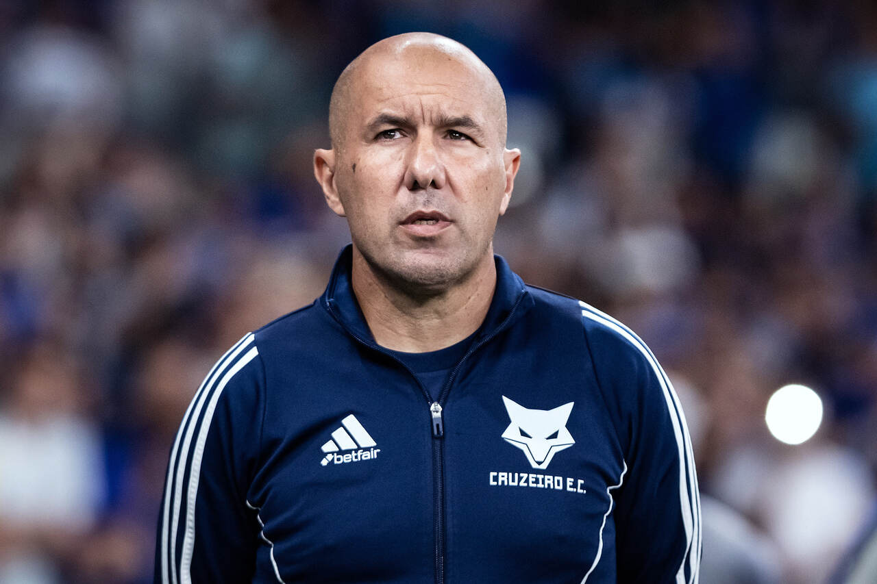 Flamengo surpreende ao demitir Filipe Luís e negociar com Leonardo Jardim