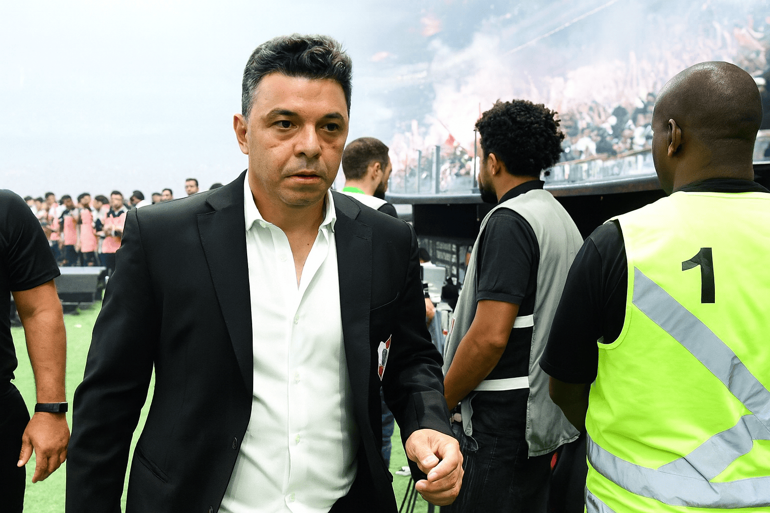 Cruzeiro avalia Marcelo Gallardo enquanto futuro de Tite entra em debate interno
