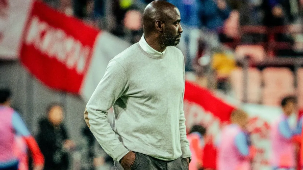 Gana demite Otto Addo a 72 dias da Copa do Mundo de 2026