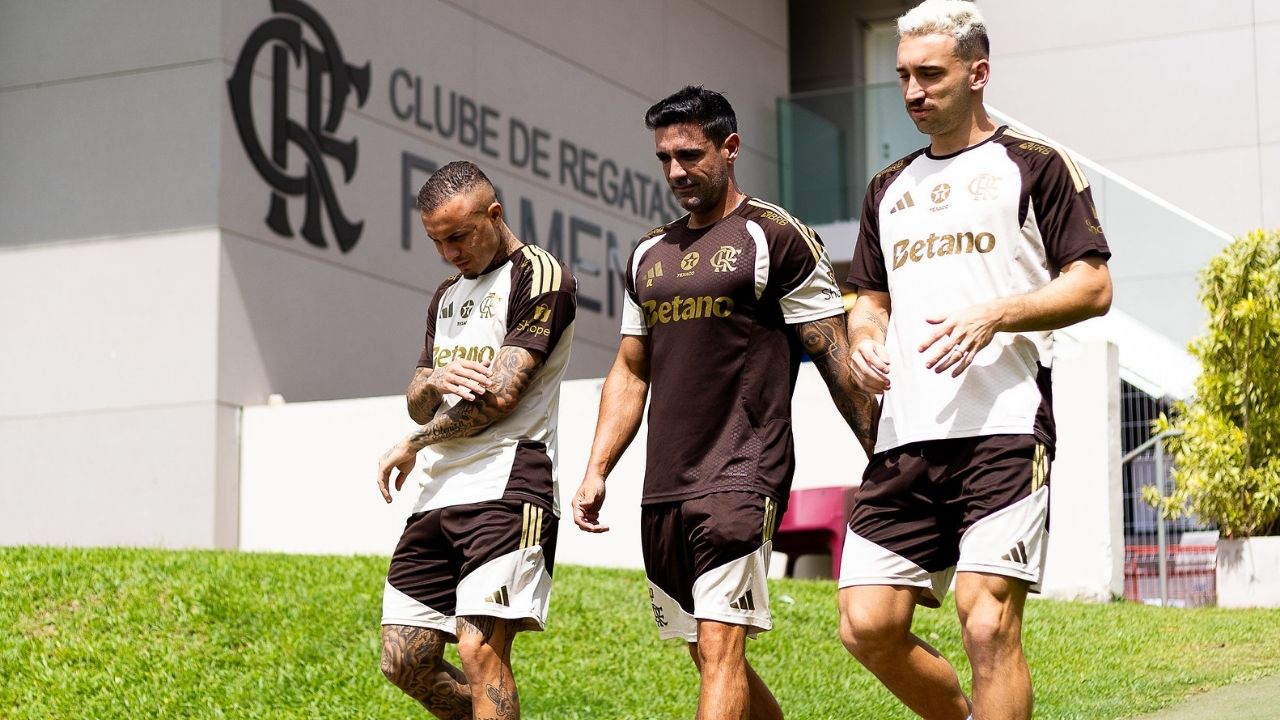 Pressionado, Flamengo fecha preparação para enfrentar o Madureira