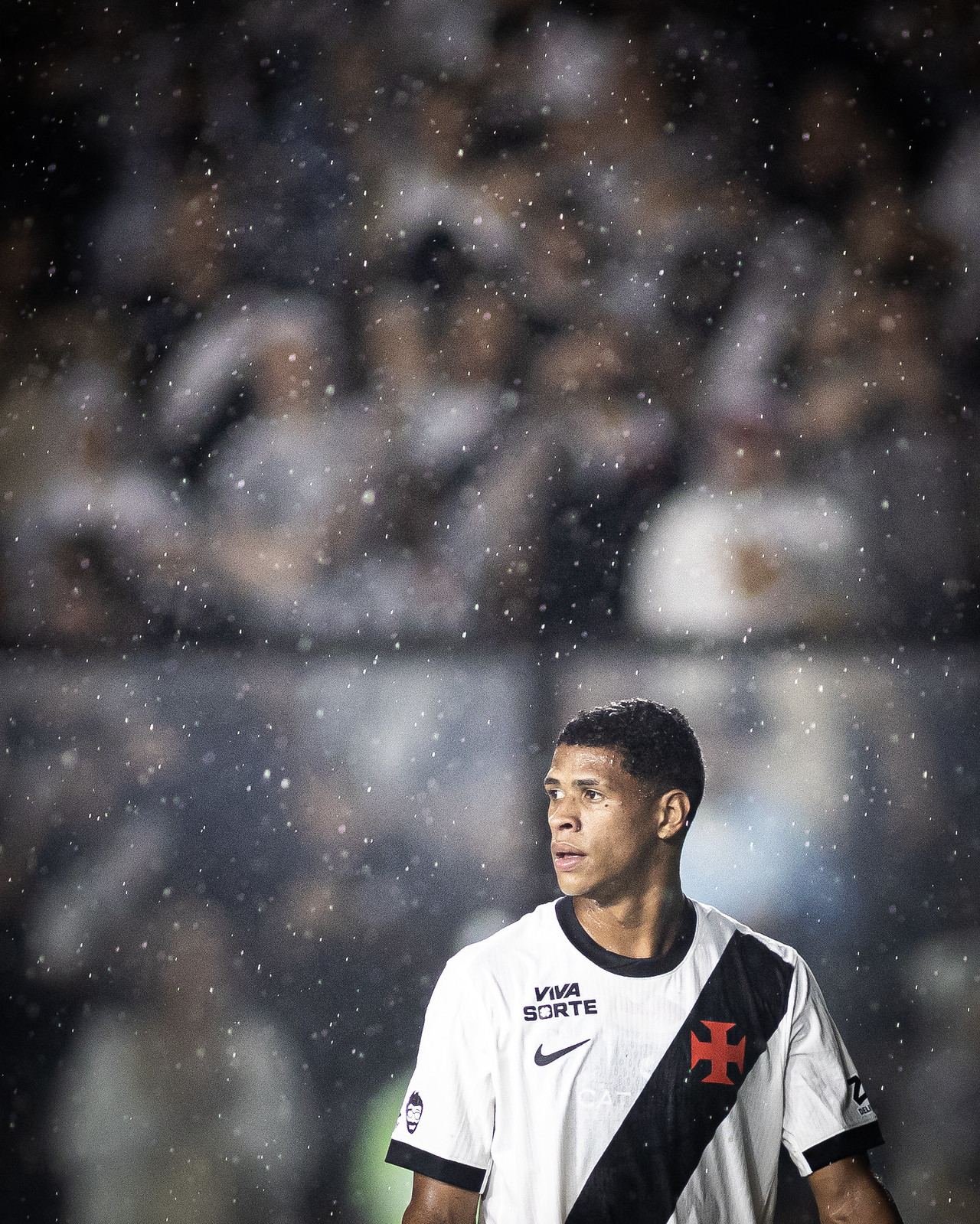 Que loucura! Vasco e Cruzeiro empatam em um jogo de seis gols