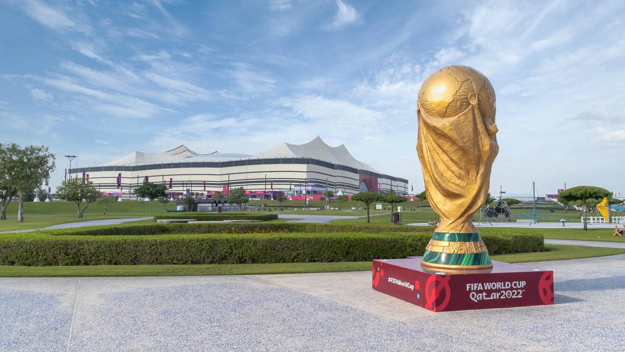 Suécia tenta salvar campanha desastrosa e busca vaga na Copa via repescagem
