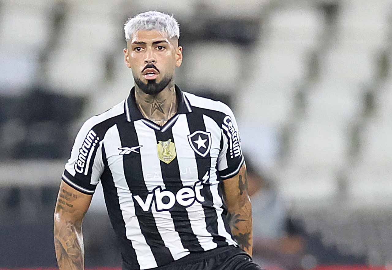 Transfer ban, liderança e pressão: por que Barboza ainda não renovou com o Botafogo