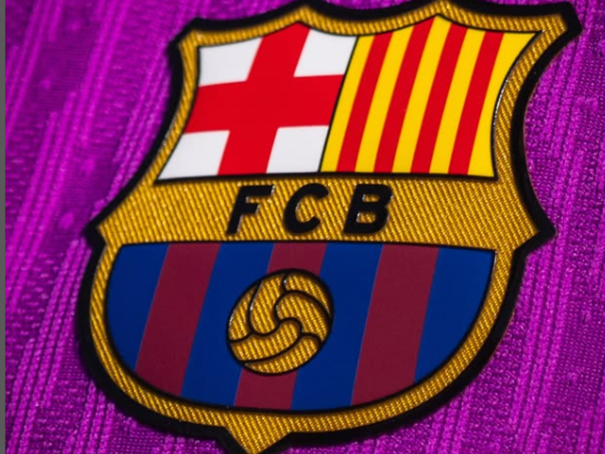 Barcelona deseja a contratação de Dembélé para reforçar o ataque do clube espanhol