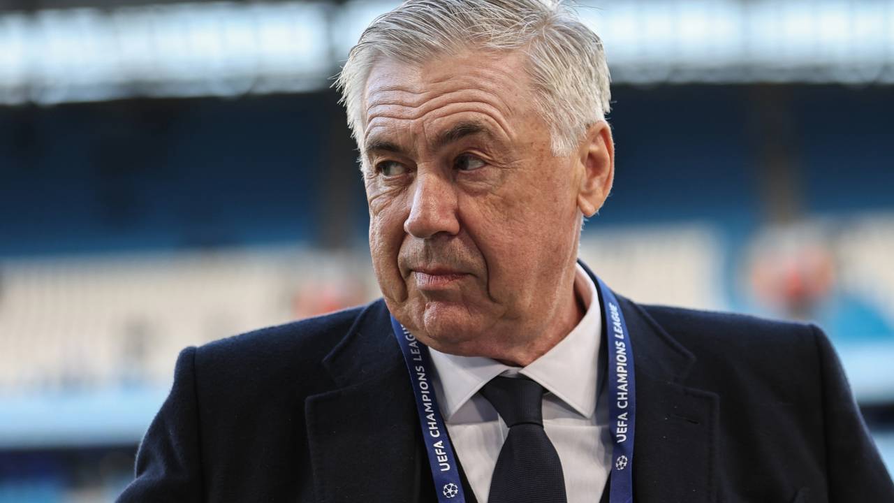 Carlo Ancelotti não descarta a possibilidade de convocar Neymar, que está perto de atingir 100% de sua condição física