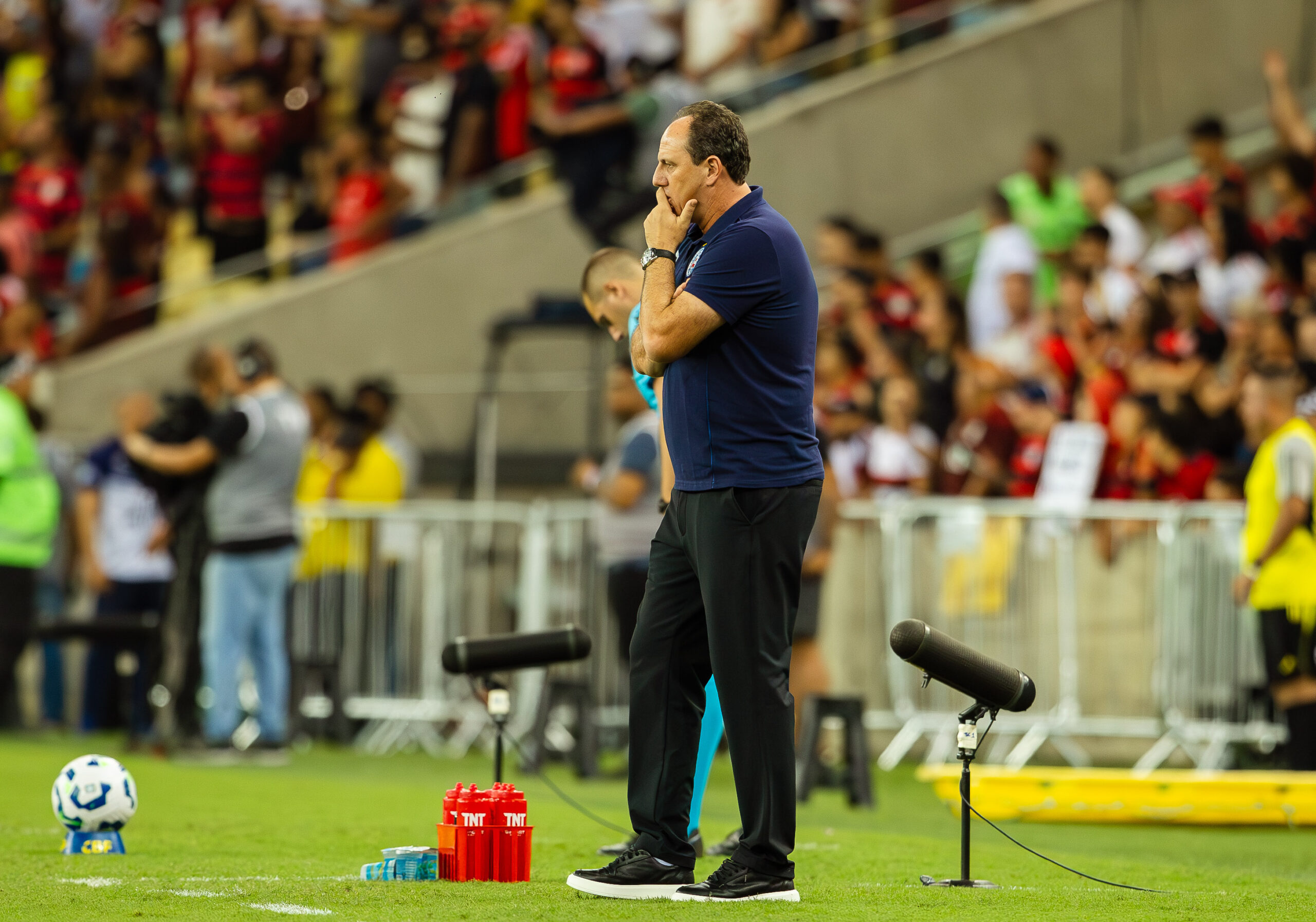 Flamengo busca ampliar bom retrospecto contra Rogério Ceni; veja números