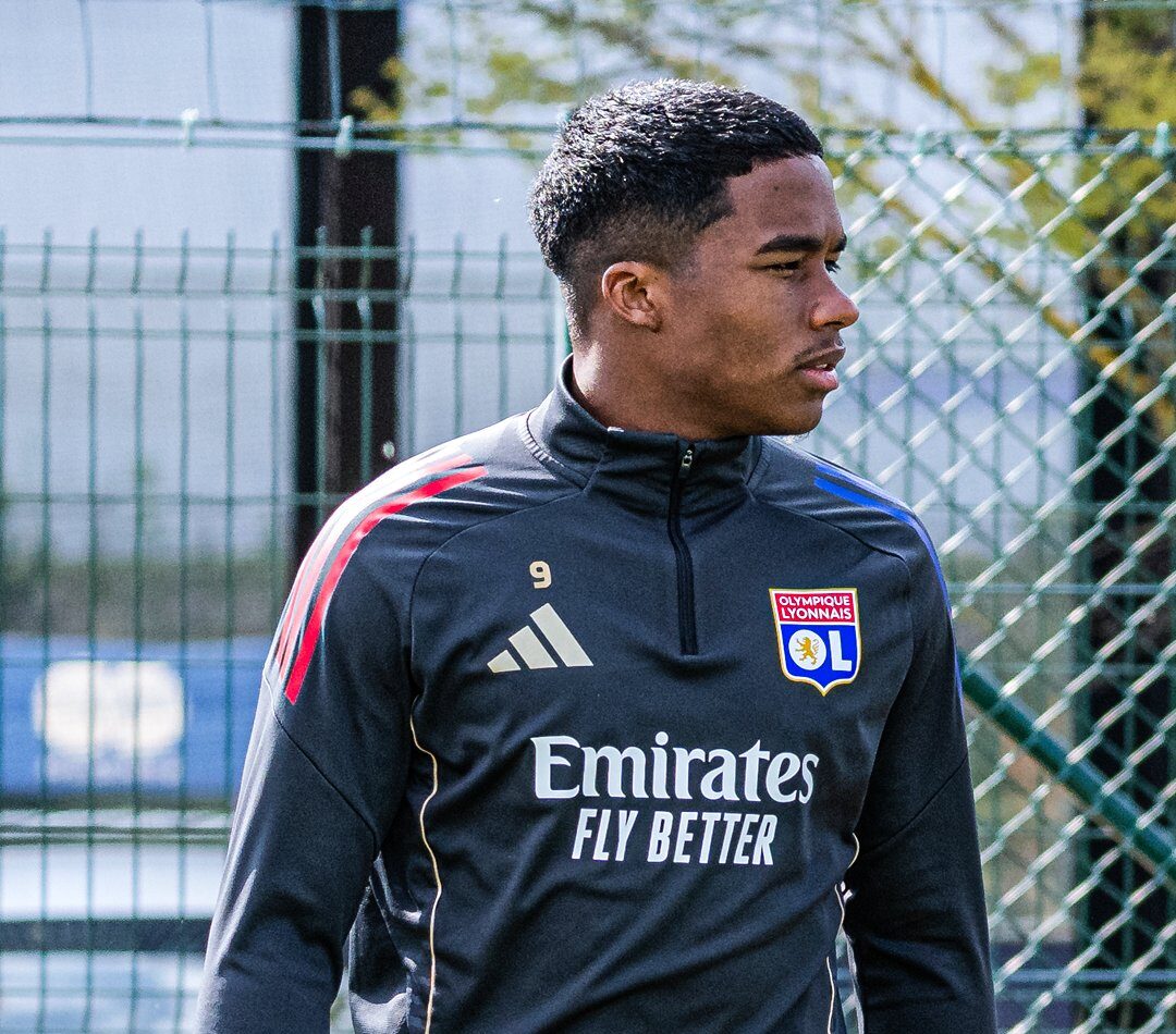 Paulo Fonseca, técnico do Lyon, cobra evolução de Endrick e critica desempenho